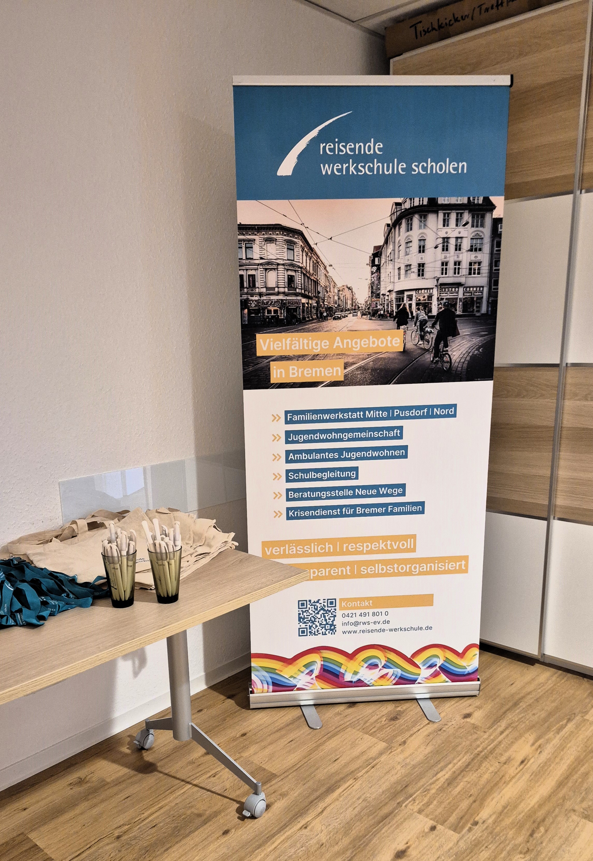Roll-Up der reisenden werkschule scholen